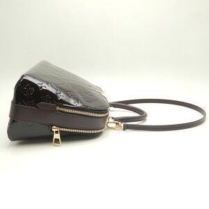 LOUIS VUITTON Vernis Melrose Handbag Amarant